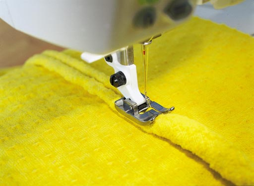 Pied ganseur à passepoil double Husqvarna