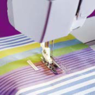 Pied réglable pour boutonnières Husqvarna