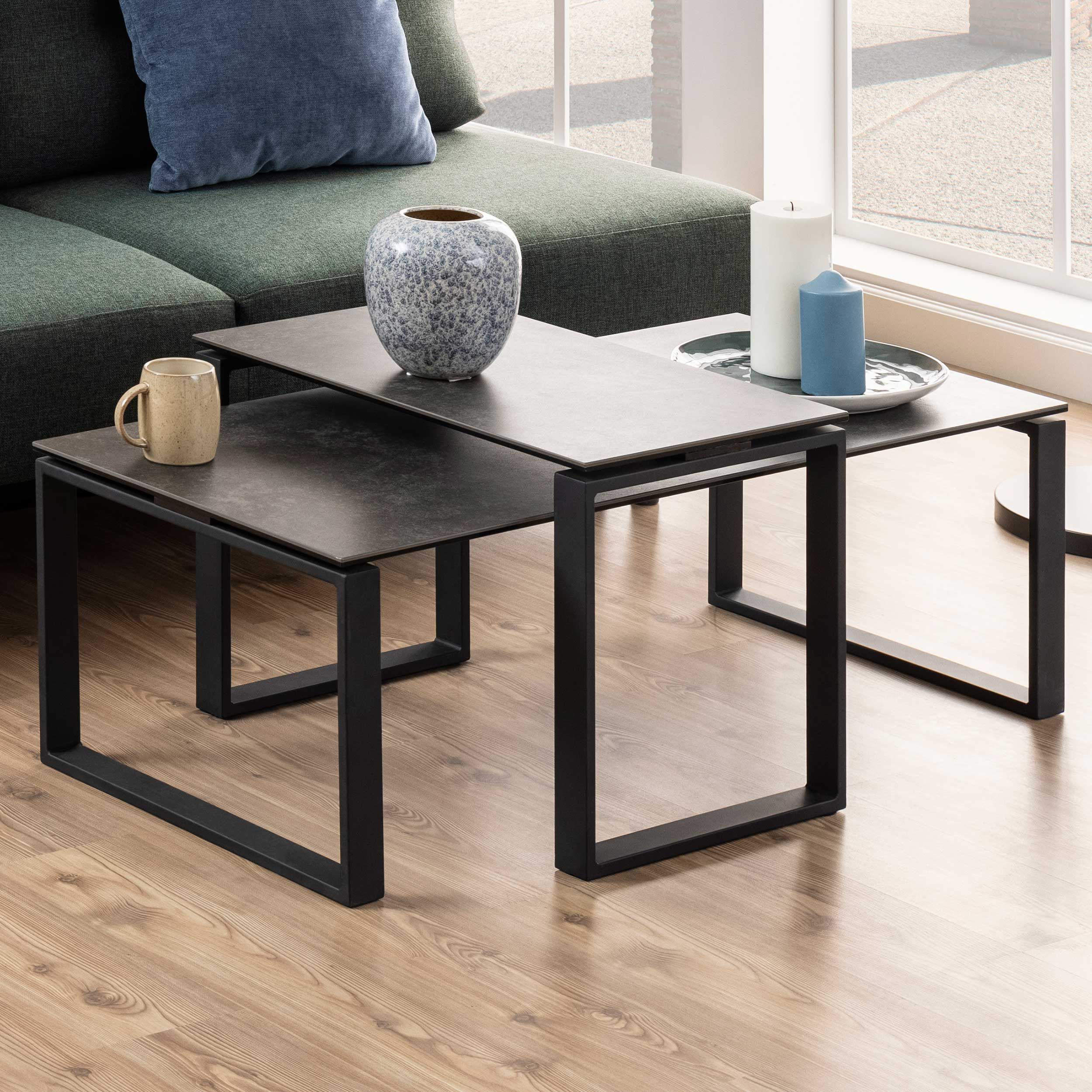 Jeu de 2 tables basses Nicola avec plateau en céramique - noir