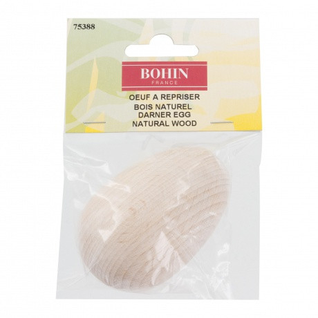 Oeuf à repriser en bois sous blister