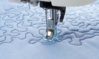 Pied à broder/sensormatic pour piqué libre Pfaff