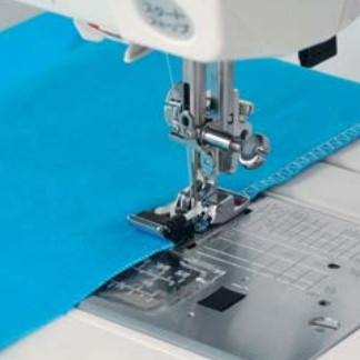 Pied "M" point de surjet