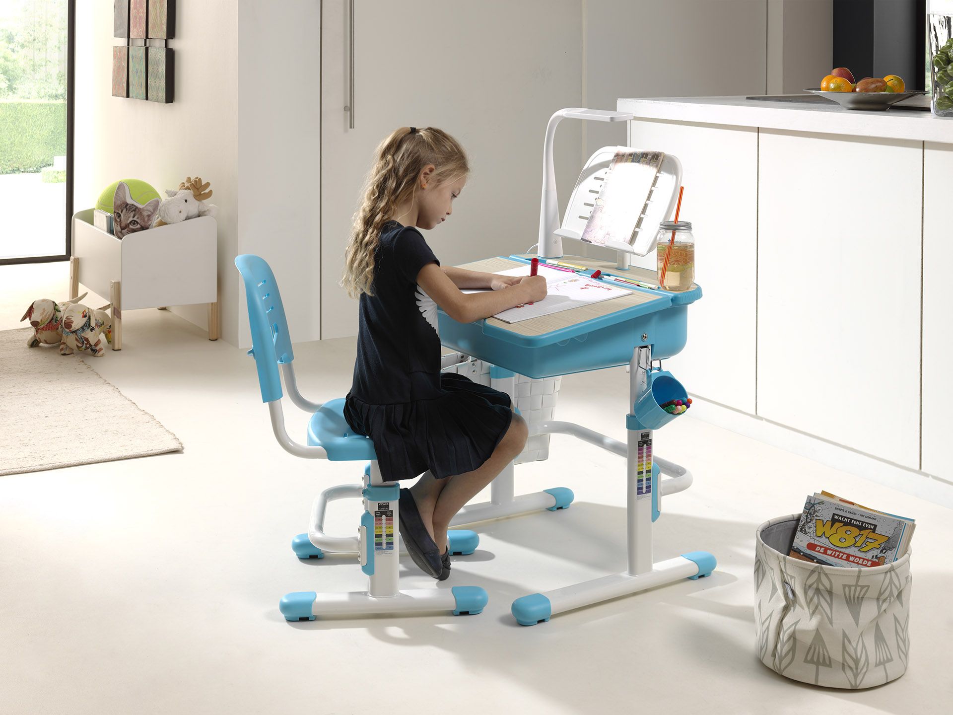 Bureau enfant Comfortline 301 avec plateau inclinable - bleu