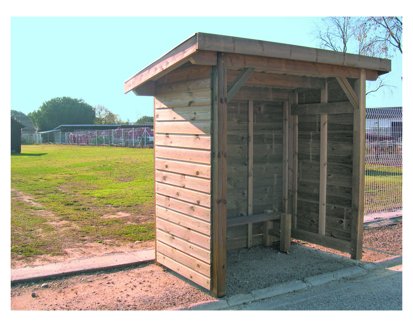 Abri bus bois Voyage