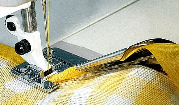 Pied brodeur pour biais