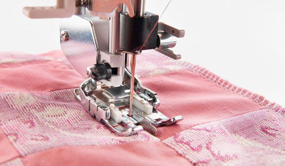 Pied quilting avec guide dans la couture semelle interchangeable Husqvarna