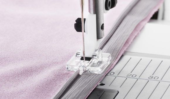 Pied transparent pour fermeture à glissière invisible Husqvarna