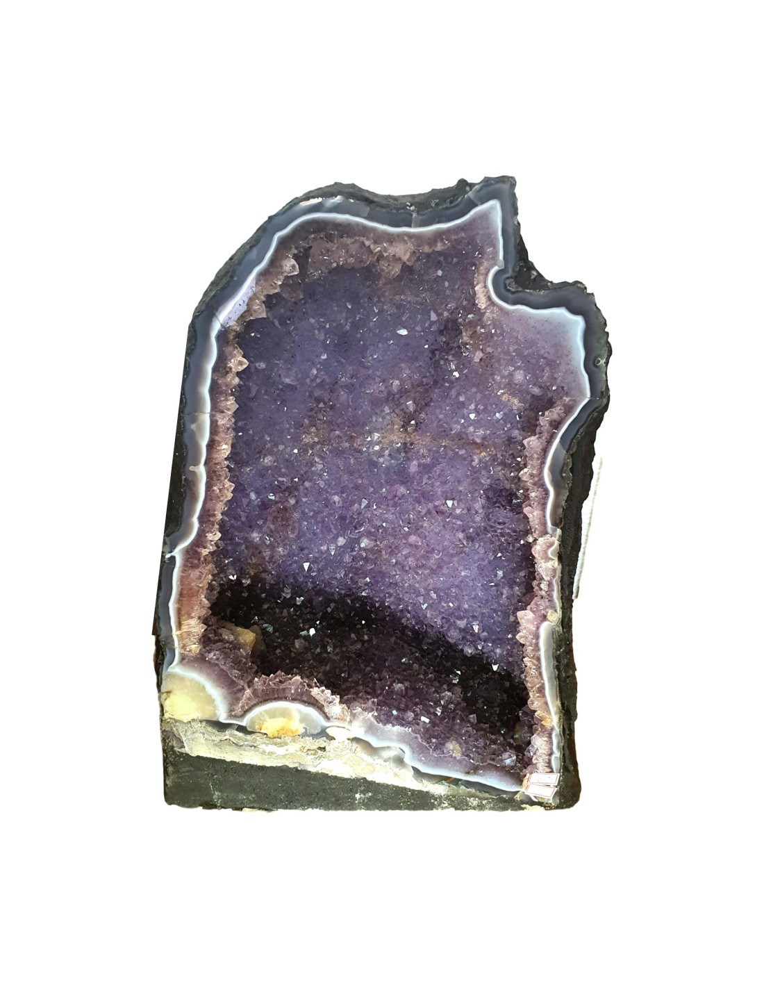 Géode en améthyste 38,400 KGS - Une beauté naturelle et une énergie apaisante pour votre intérieur