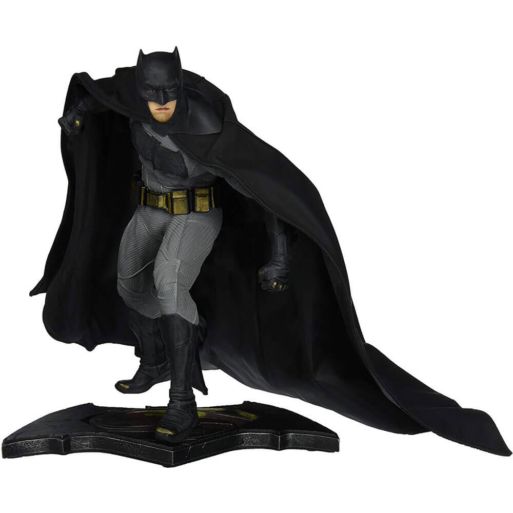 Batman contre Superman Dawn du juge Batman Statue