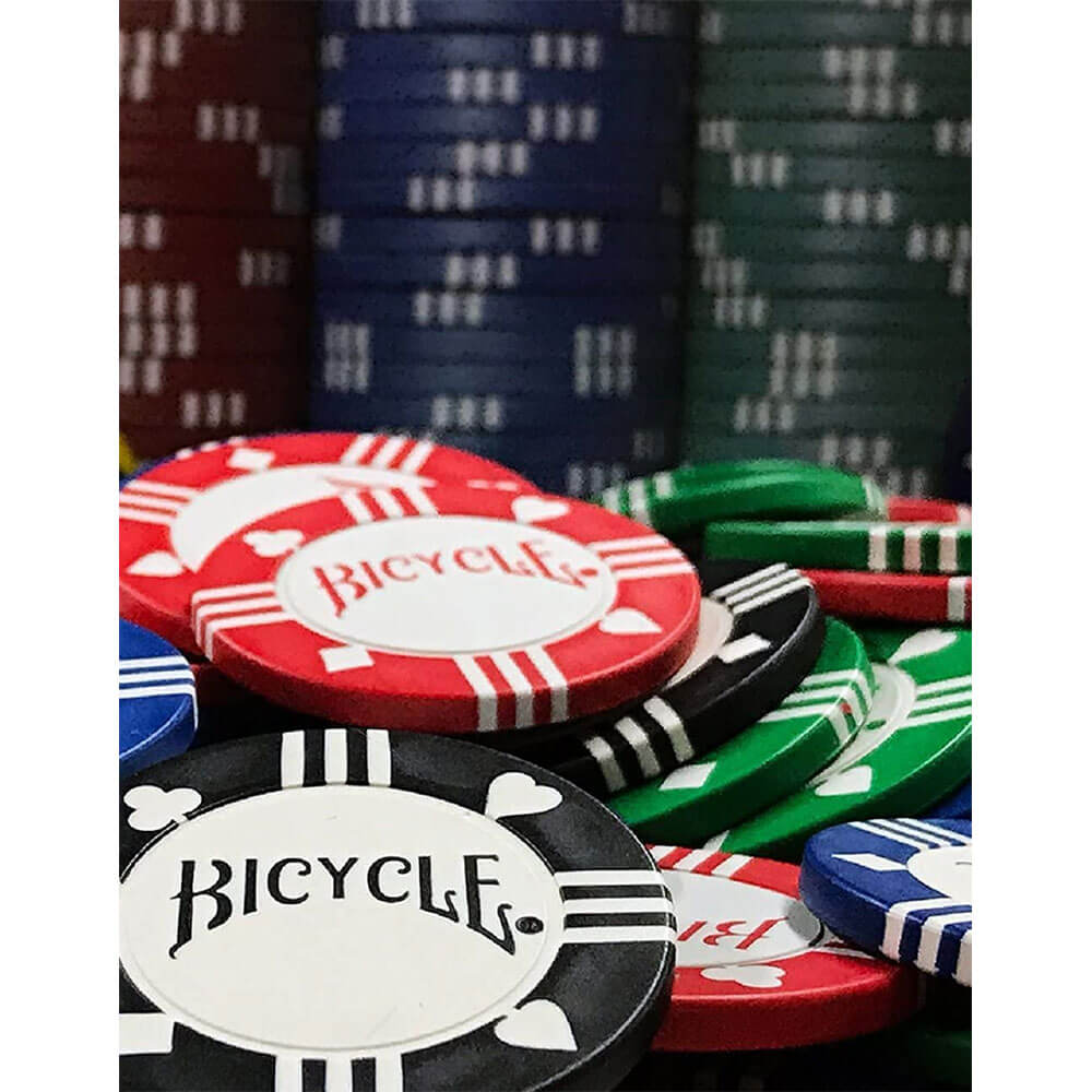 Pouce de poker à vélo avec jeu de jeux de plateau de casino de 100