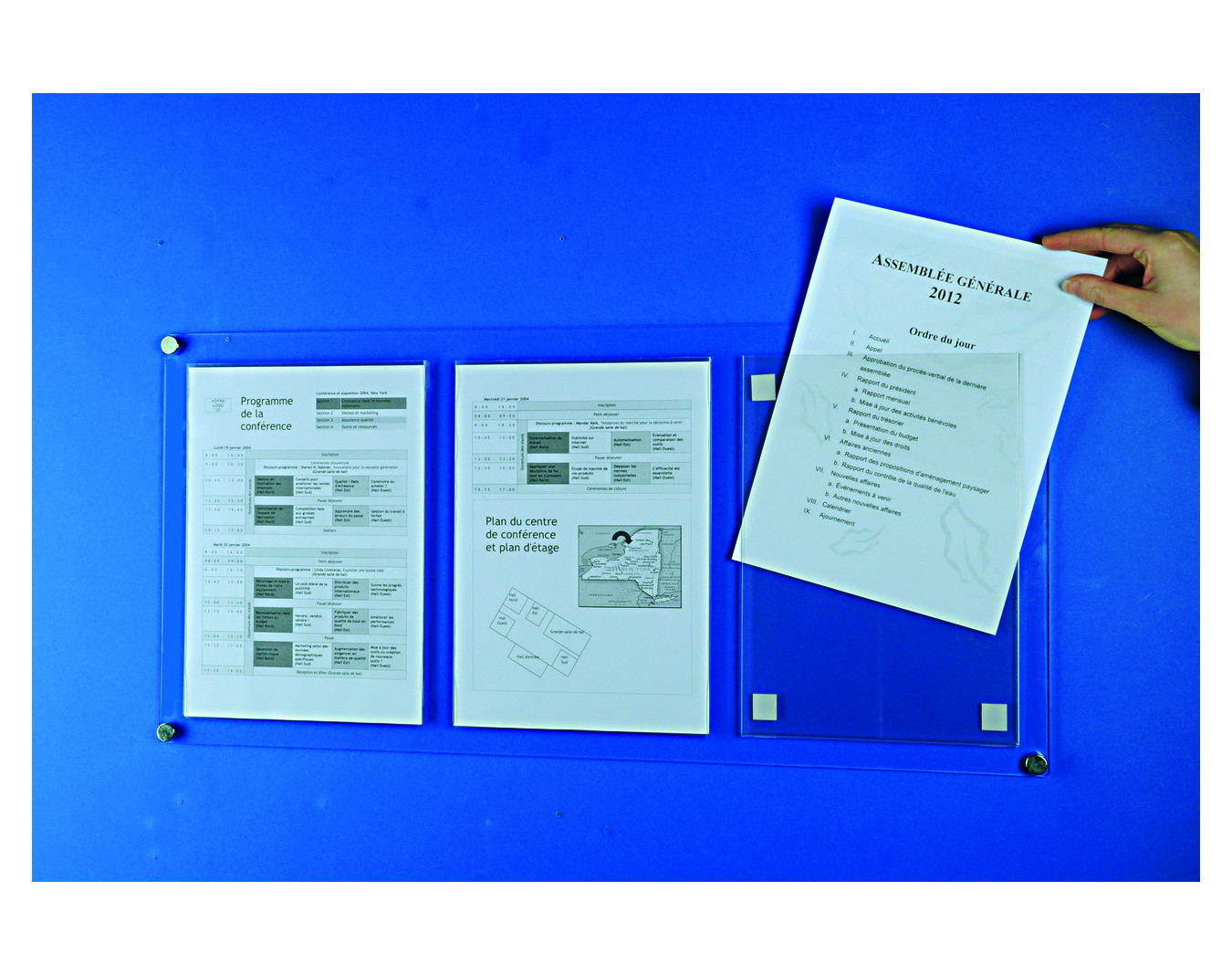 Panneau d'affichage mural