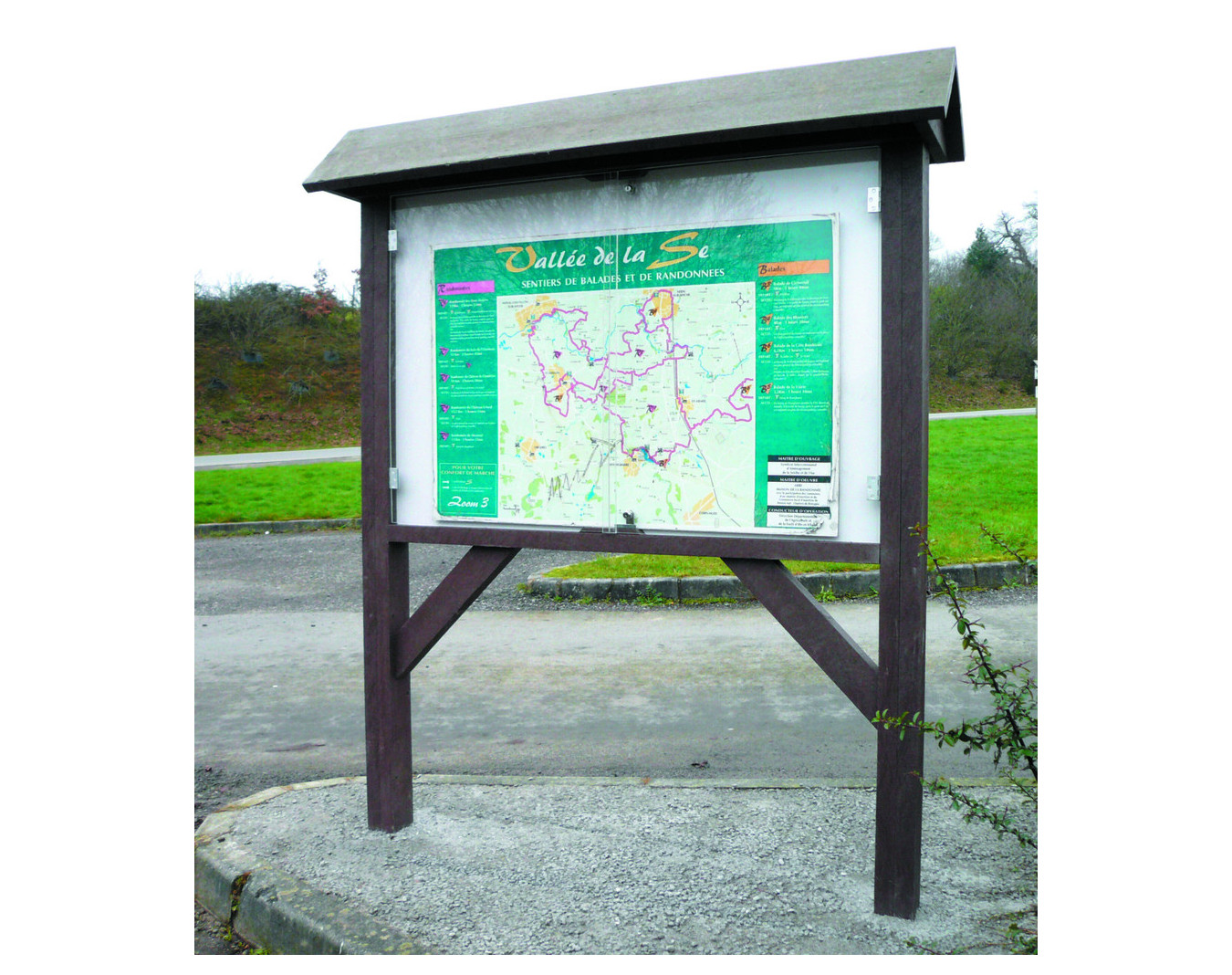 Panneau d'affichage recyclé