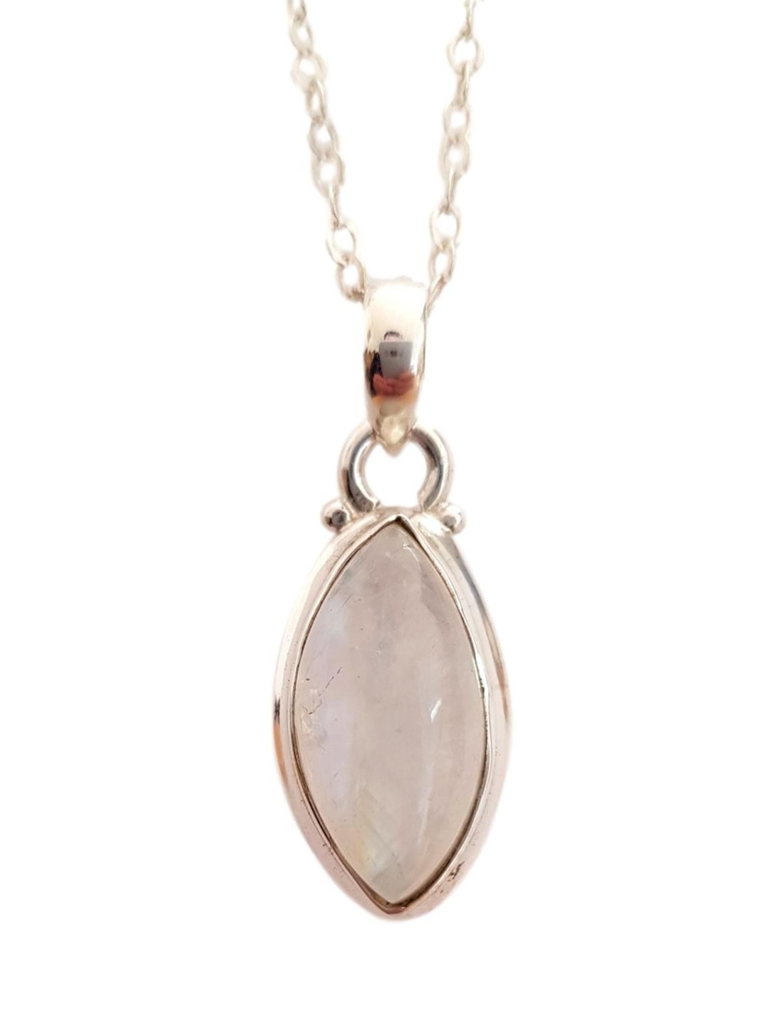 Pendentif cerclé en argent et pierre de lune avec chaîne - Élégance et sérénité réunies
