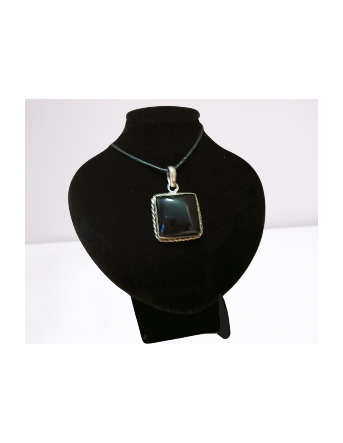 Pendentif en Obsidienne Larme d'Apache 9.5g