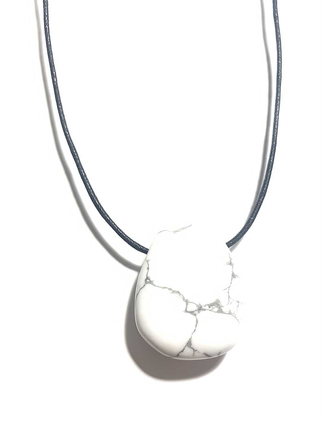 Pendentif percé XL en Howlite