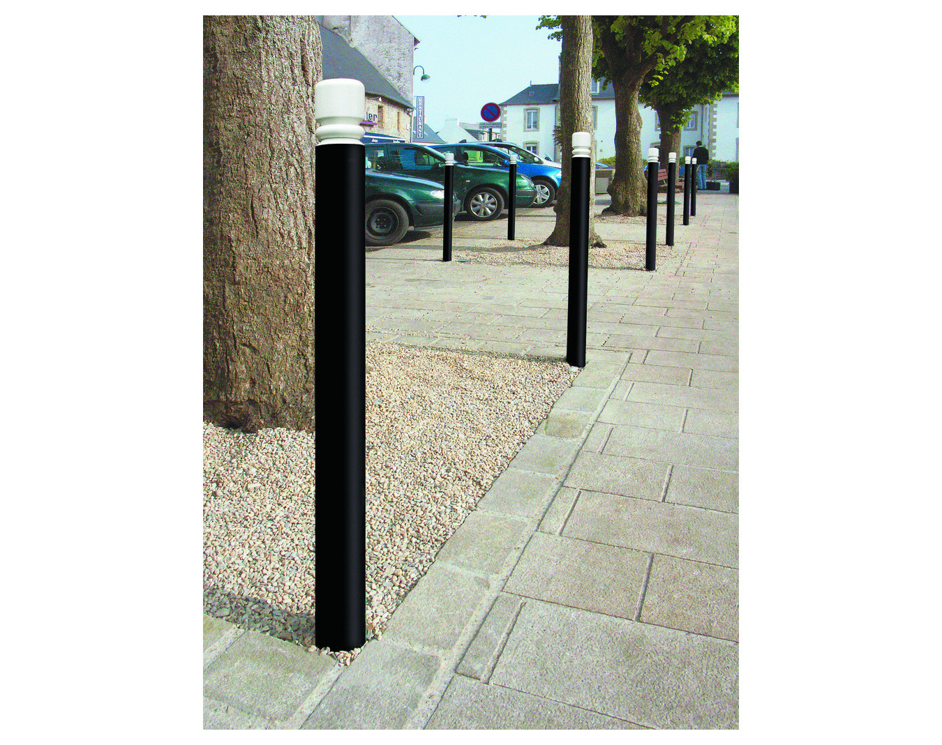 Poteau acier haute visibilité