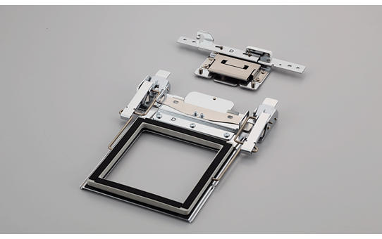 Cadre à broder à clip M avec bras D 100 x 100 mm Brother PR