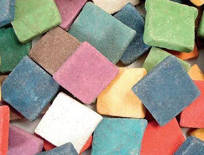 Pièce mosaïque antique forme et épaisseur irrégulières seau 1kg