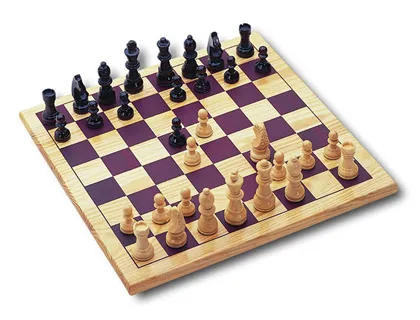 Jeu d'échecs plateau 30x30cm pièces en bois massif 2 joueurs dès 7 ans