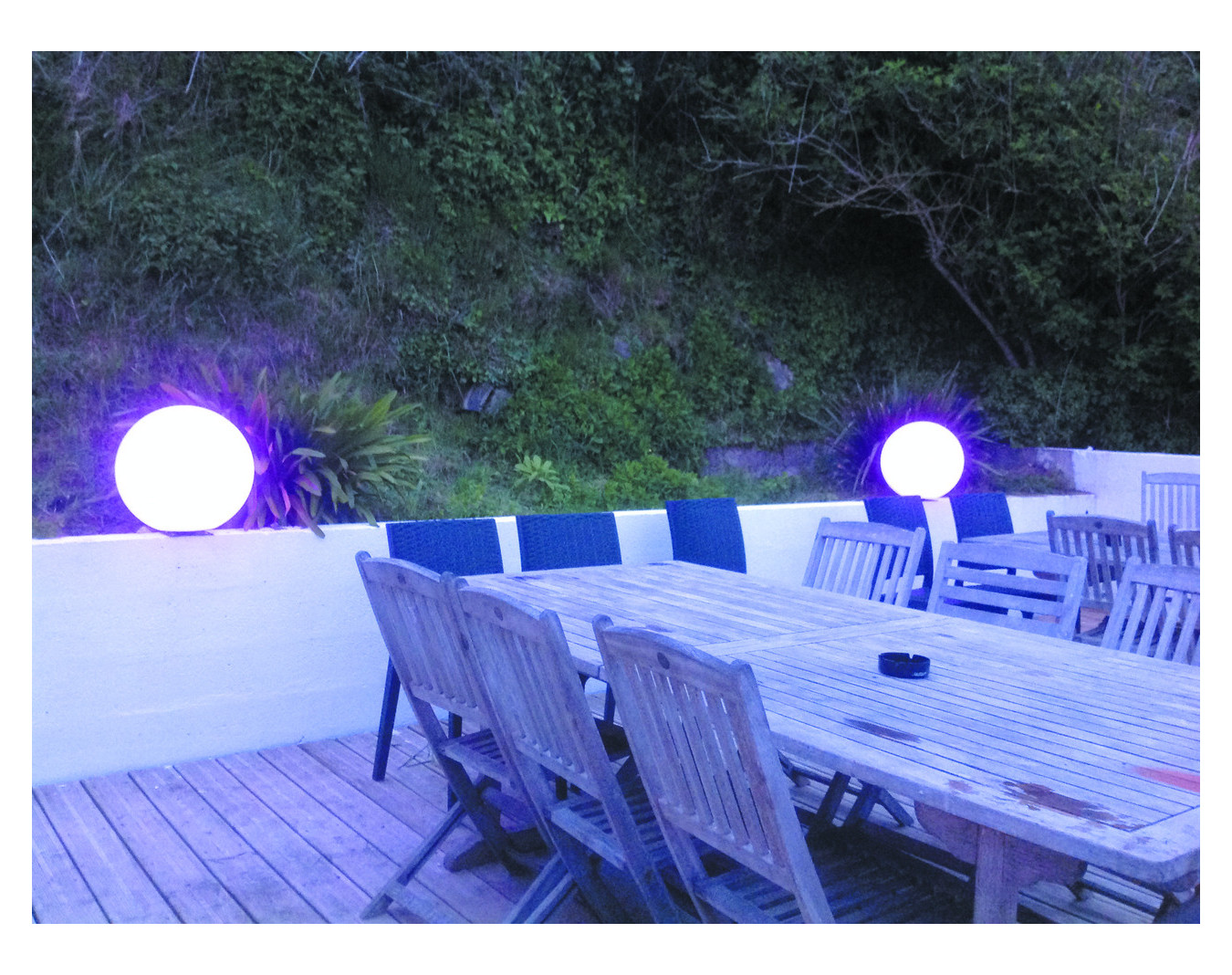 Sphère lumineuse pour extérieur