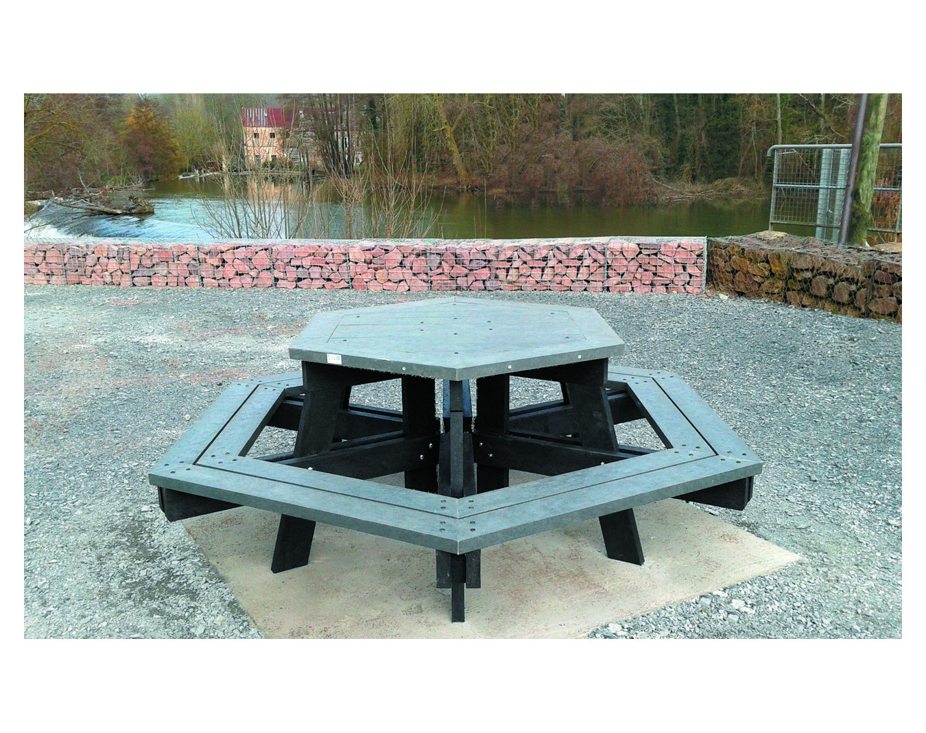 Table pique-nique hexagonale plastique recyclé Gala